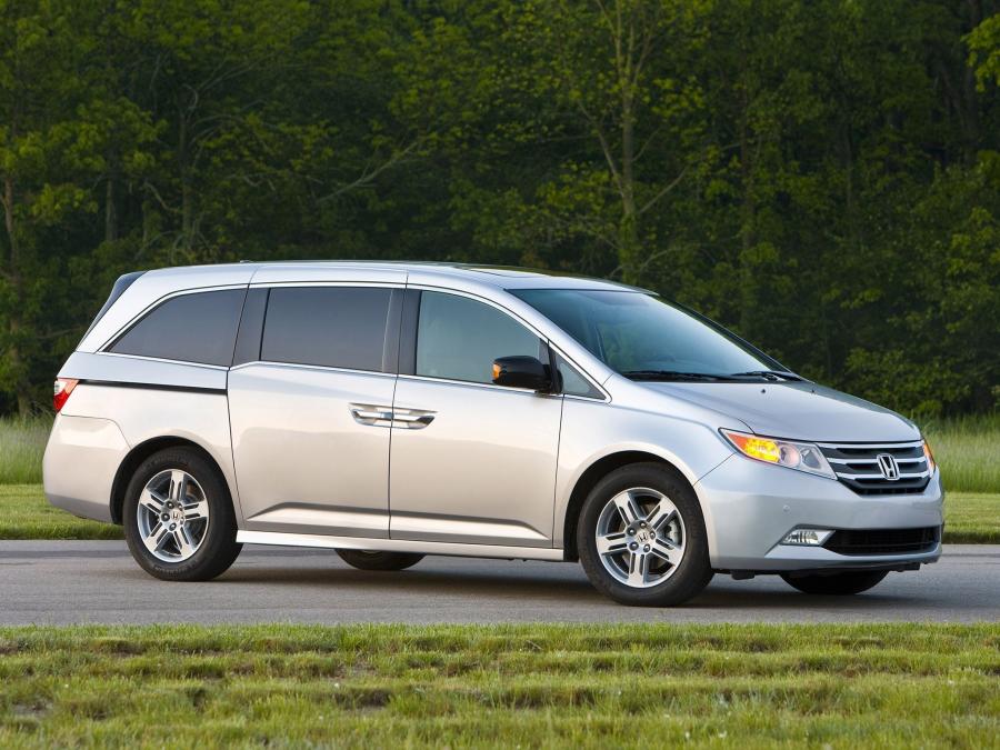  Honda Odyssey Touring Elite 2010 года  (фото 2 из 21)